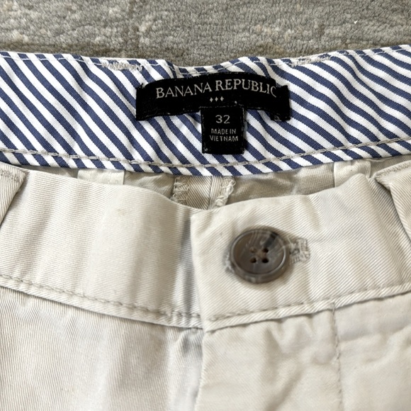 Men’s Banana Republic Chino Shorts (32” waist) - Picture 4 of 7